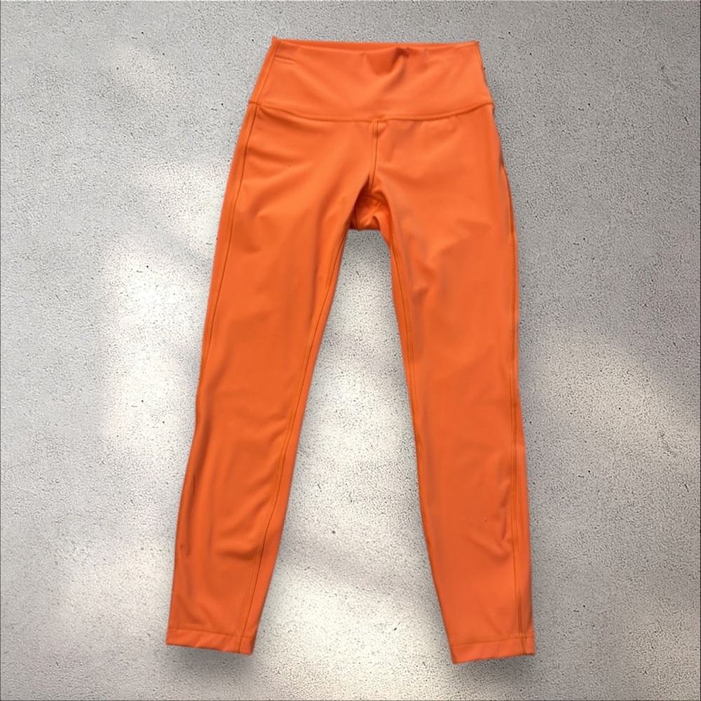 Lululemon Wunder Under Tight 25" - Picture 2 of 10